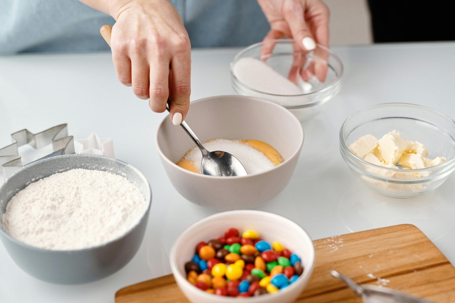 Mixing Bowls & Prep Tools