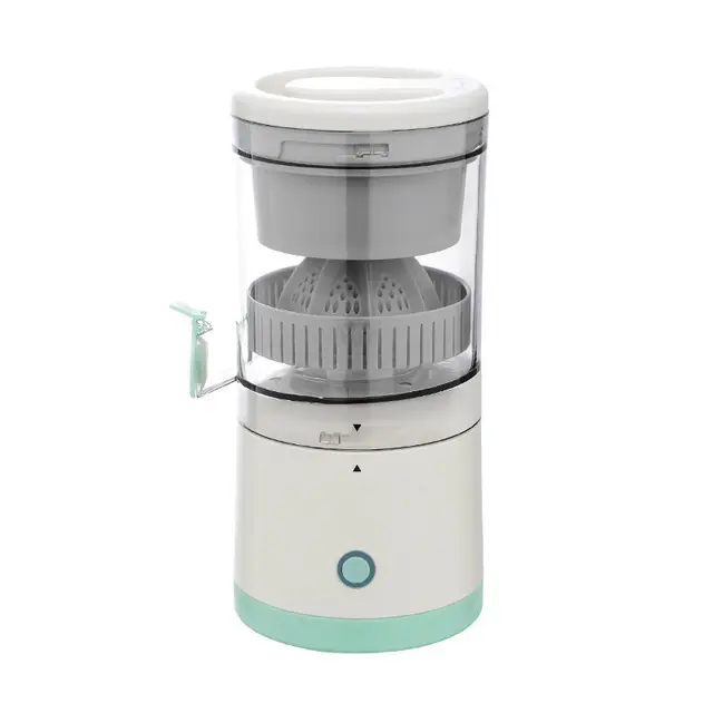 Portable USB Juicer – Rechargeable Mini Blender & Juice Machine (12.5cm x 25.5cm) for Home & Travel