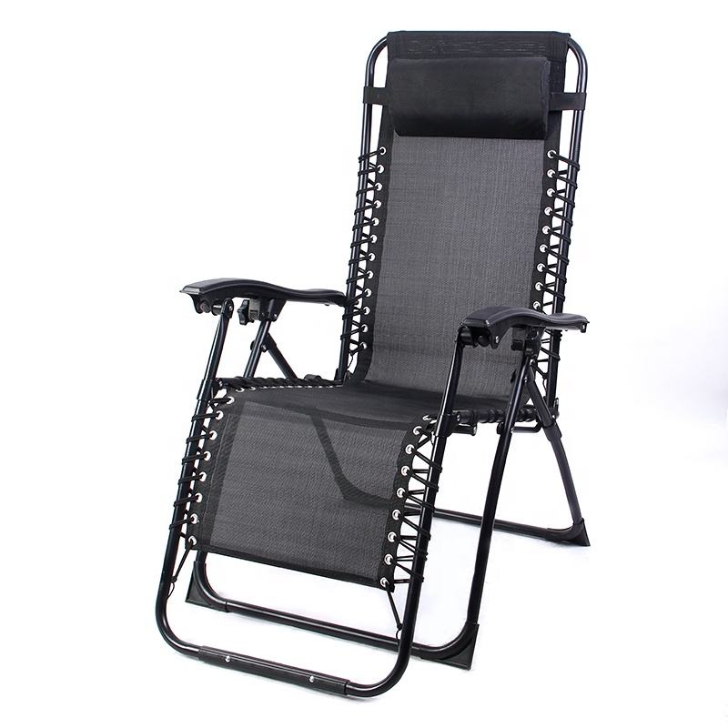 Portable Outdoor Recliner Chair | Oxford Cloth Quilted Folding Zero Gravity Lounge Chair | Beach, Garden, Patio, and Living Room Relaxation