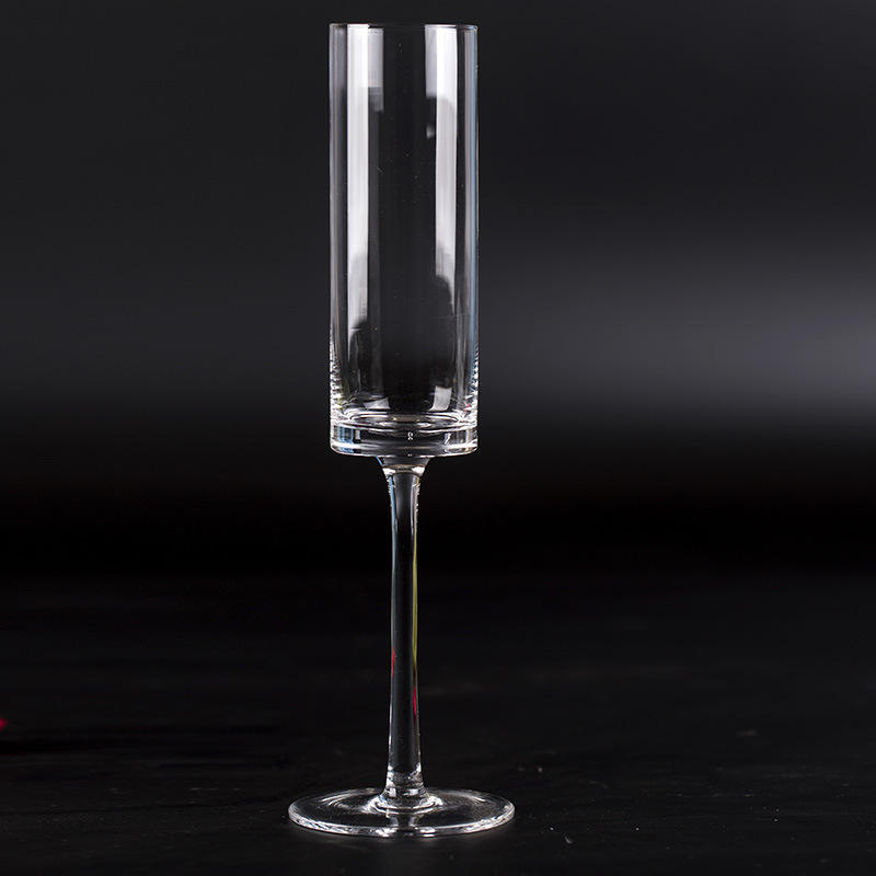 Elegant Champagne Flutes (180ml)