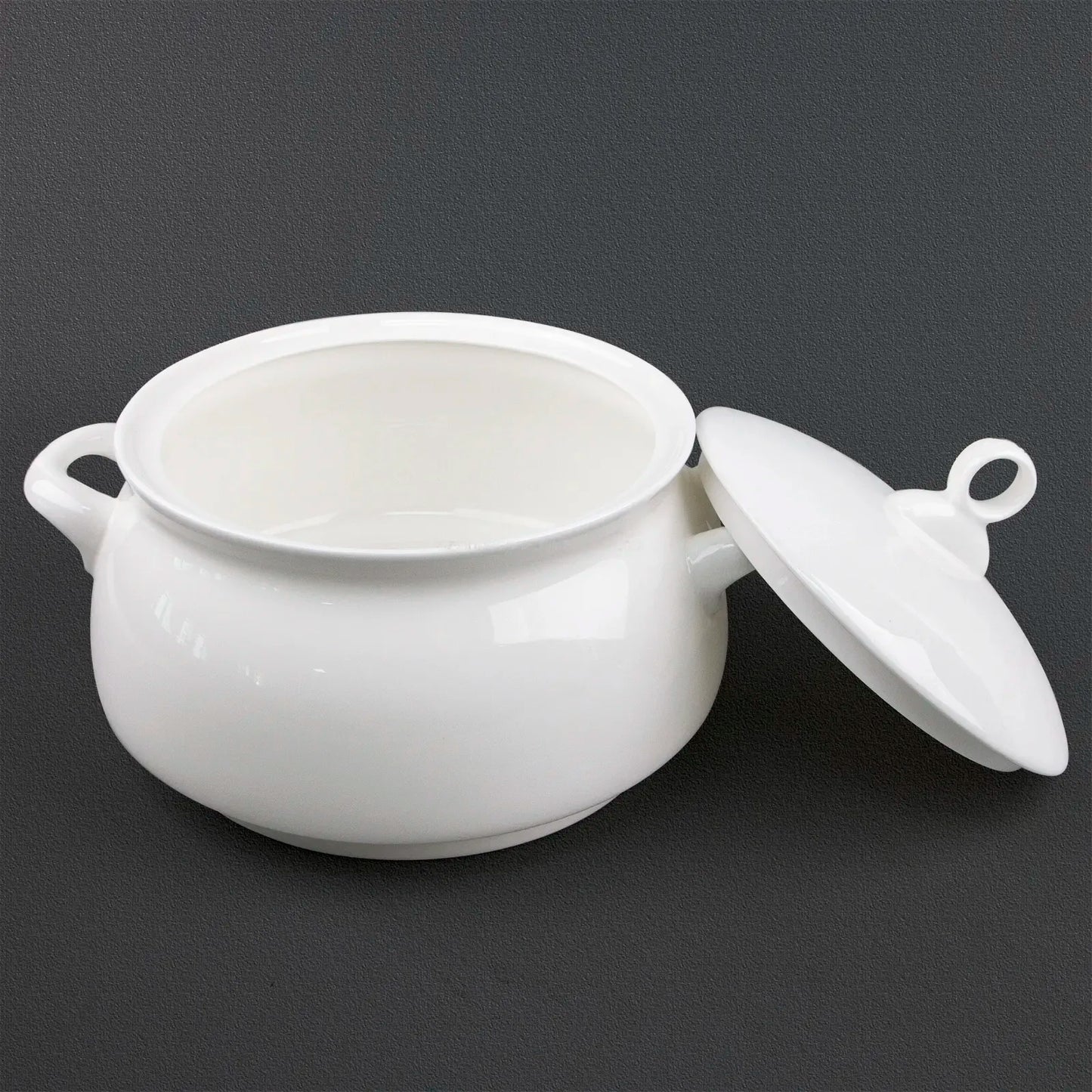 High Quality White Plain Porcelain Soup Serving Pot | Elegant and Durable