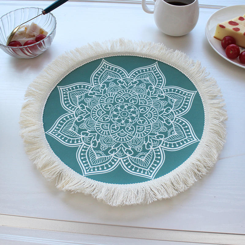 34cm Poly Cotton Placemats | Set of 6 | Green Digital Print