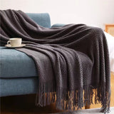 Luxurious Knitted Throw Blanket with Tassels Cozy Decorative Sofa Blanket for Living Room and Bedroom Décor