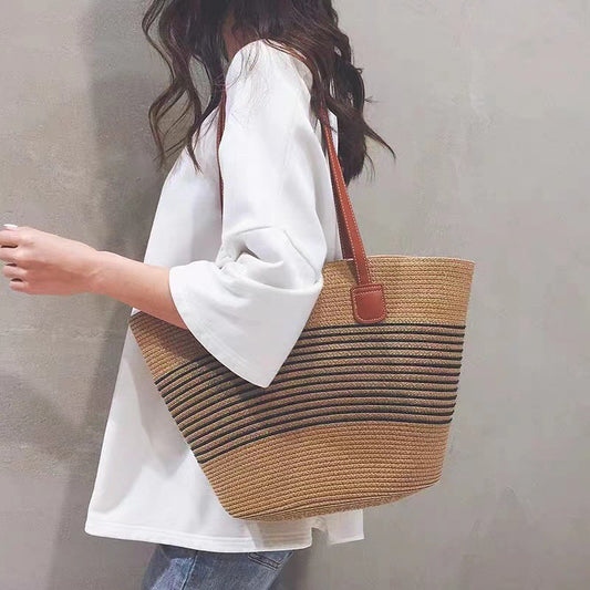 Vintage Papyrus Straw Woven Beach Bag Chic Design with Leather and Cotton Lining, Ideal for Work, Picnic, Travel, and Beach