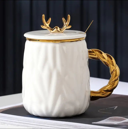 Nordic Ceramic Cup with Cover and Antlers – Unique and Classy Design (470ml, Gold and White)