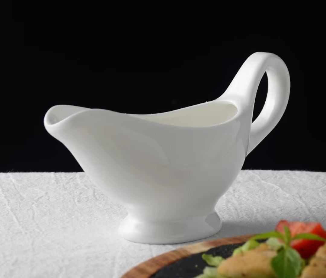 Ceramic Saucing Jug | 240ml Elegant White Pouring Jug (17cm x 7cm)