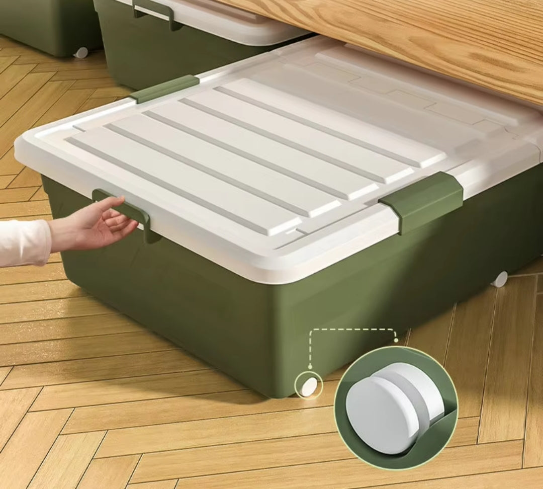 Large Under Bed Storage Container / Plastic Storage Bin Organizer for Blankets, Clothes, Comforters, Bedroom & Closet