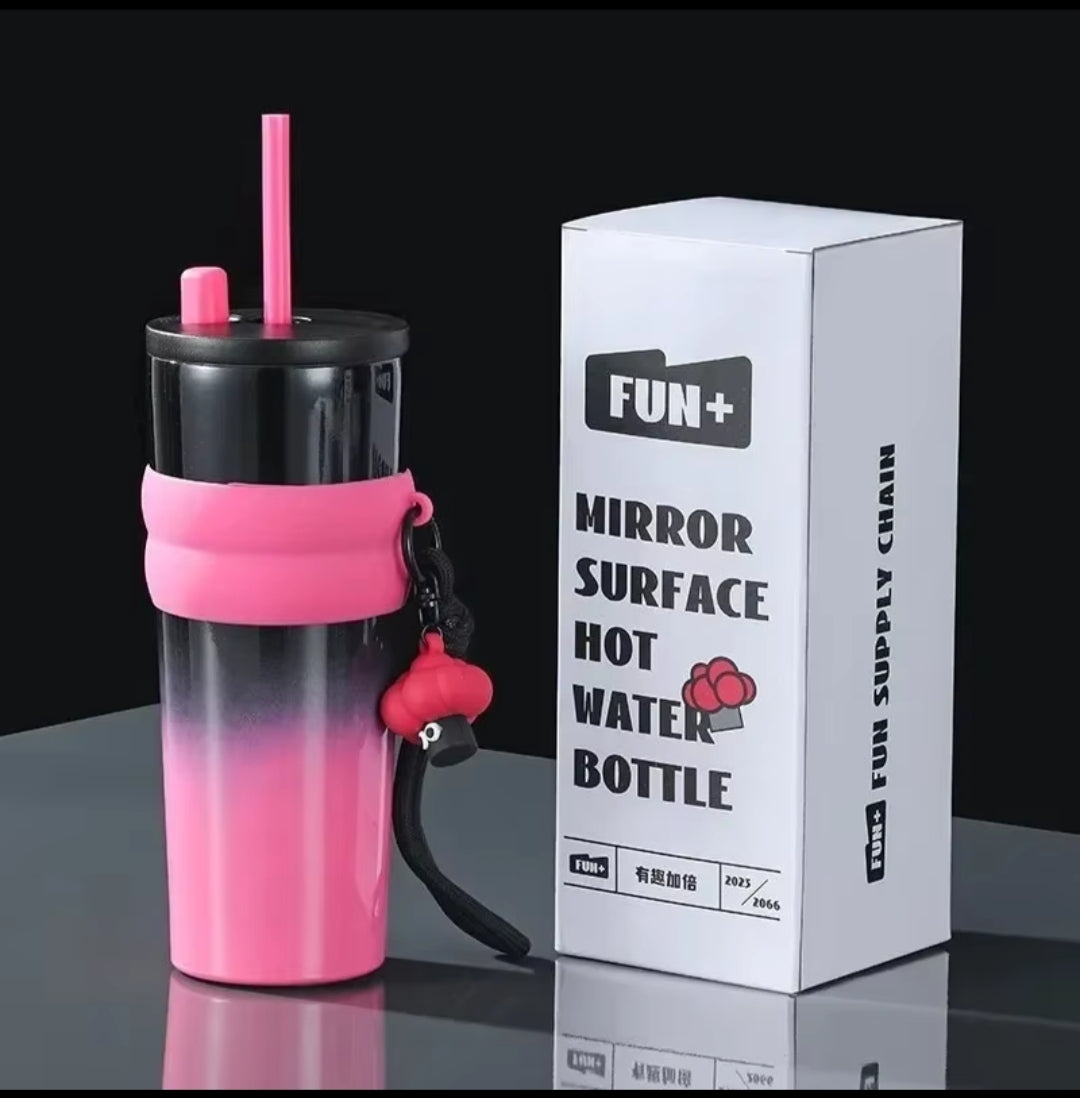 High-Quality Mirror Surface Thermcups with Straw – 710ml Capacity, Insulated Tumbler, Available in Pink, Silver, Green