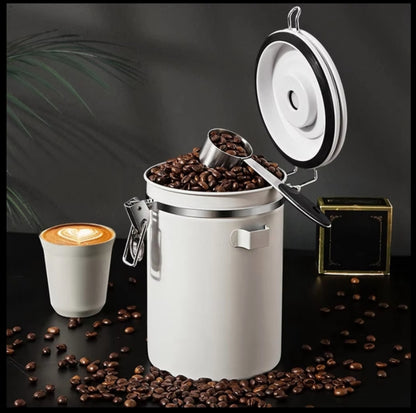 Stainless Steel Coffee Bean Vacuum Storage Container / 1800ml Airtight Food Canister with CO2 Valve, White