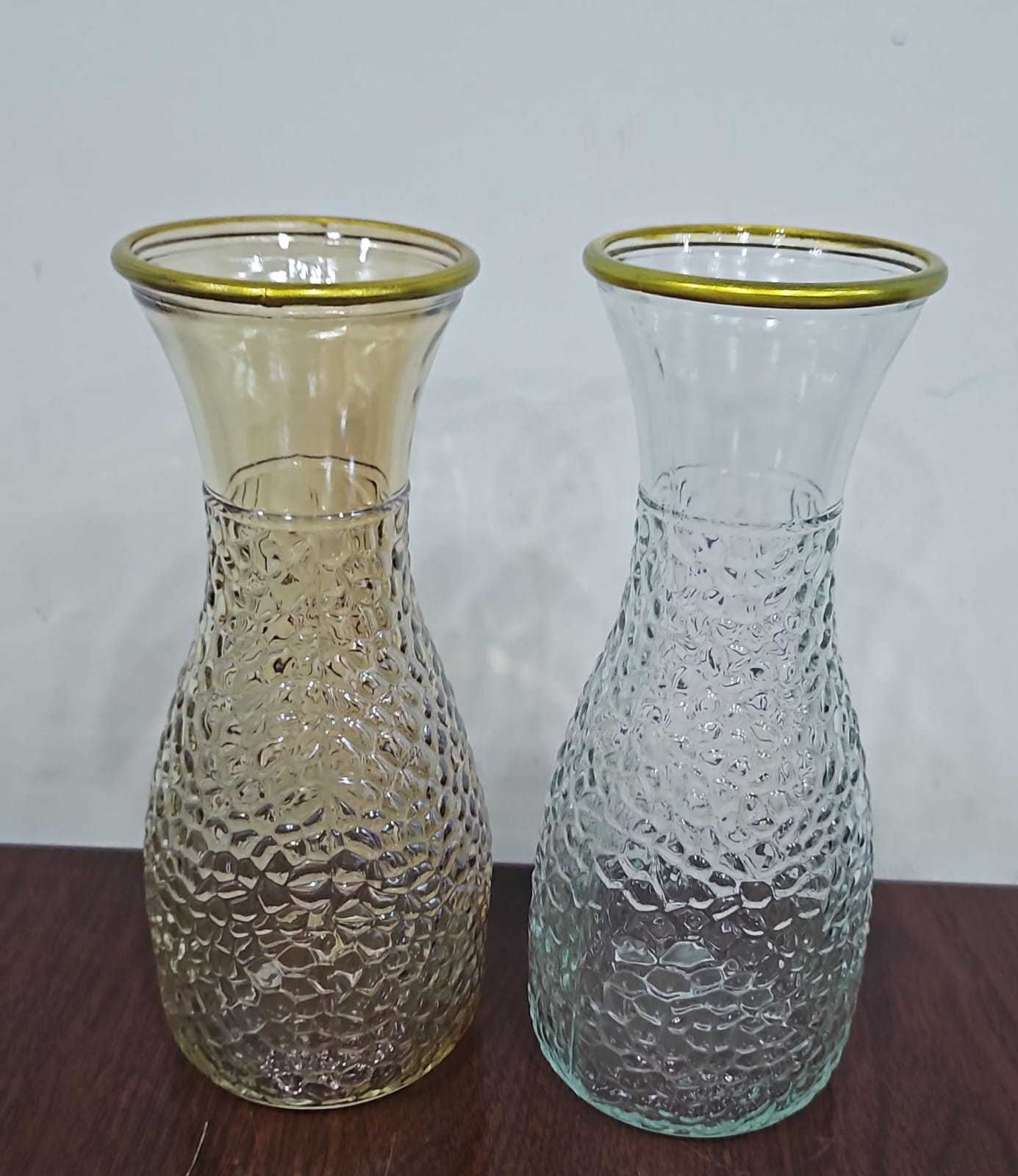 Elegant Gold Brim Glass Flower Vase 9cm Diameter x 26cm Height, Available in Clear and Golden Colors