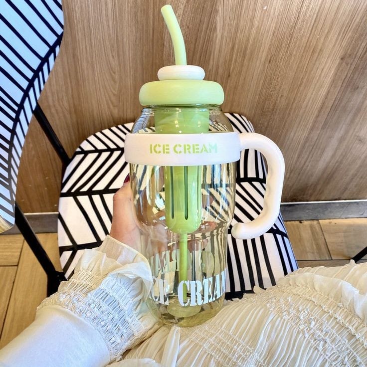 1200ml Cute Water Bottle with Straw | High Quality, BPA-Free