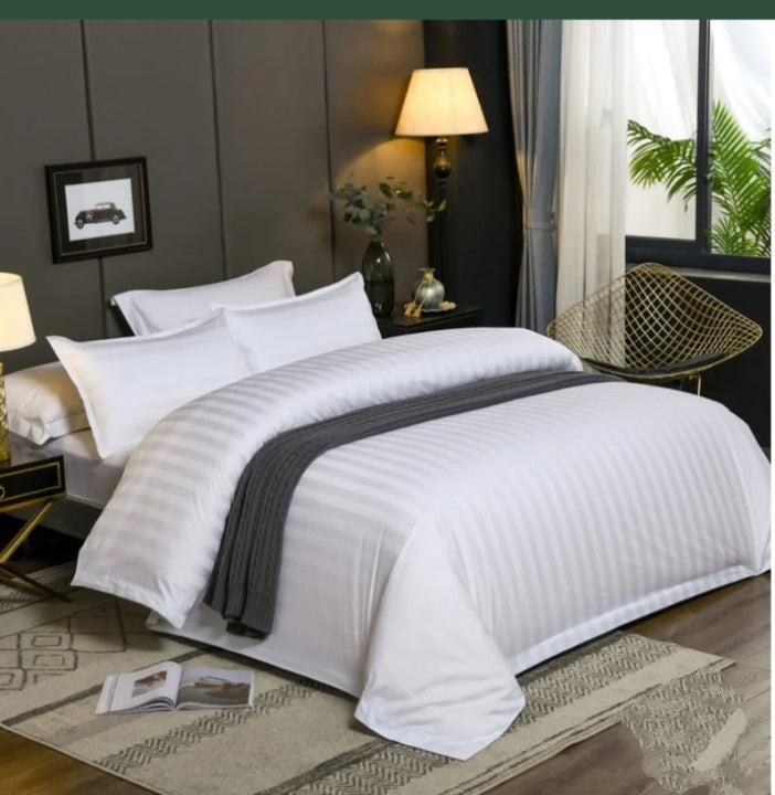 Stripped Duvet Cover Set | 6x7 with Bedsheet & Pillowcases