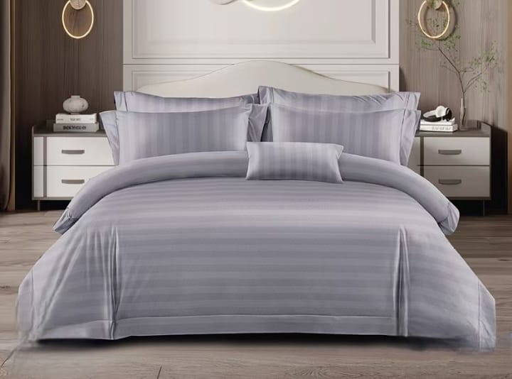 Stripped Duvet Cover Set | 6x7 with Bedsheet & Pillowcases