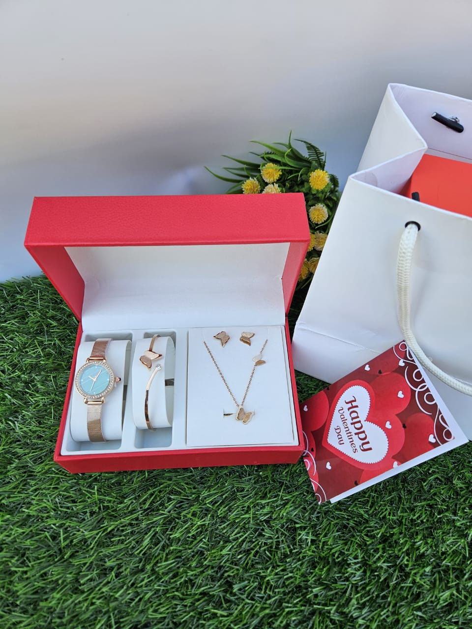 Valentine's ladies 4 in 1gift packs