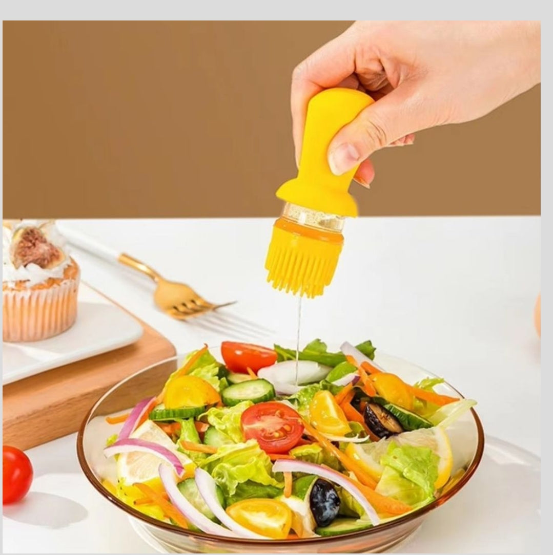 Transparent Glass Multifunctional Oil Dispenser with BBQ Brush | Silicone Brush Oil Dropper Bottle | 630ml Kitchen Tool