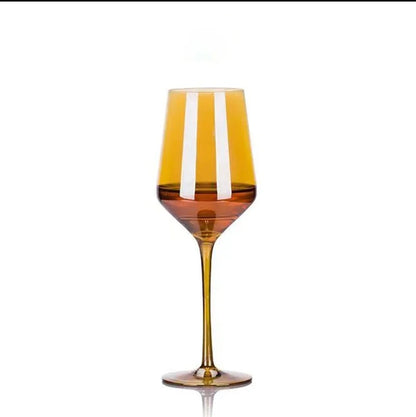 Elegant Gold Shapely Wine Glass Large 539ml Capacity, Premium Glassware for Special Occasions