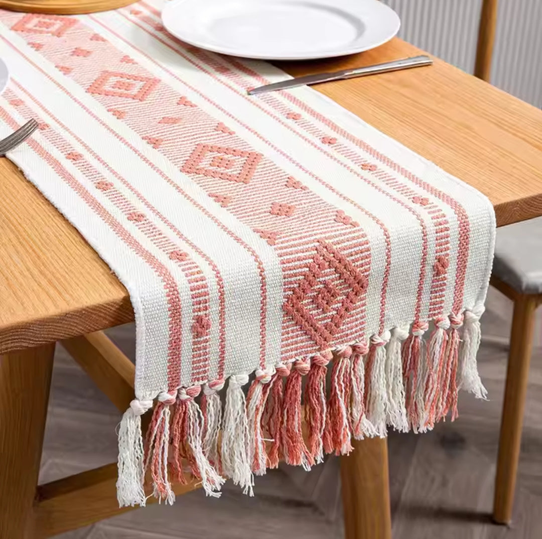 
Furaha Finds High Quality Table Runners