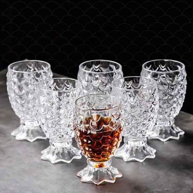 Round Shaped Mermaid Glass Cup | 6 Piece Set | Transparent Wine Glasses with Fish Scales Pattern Design