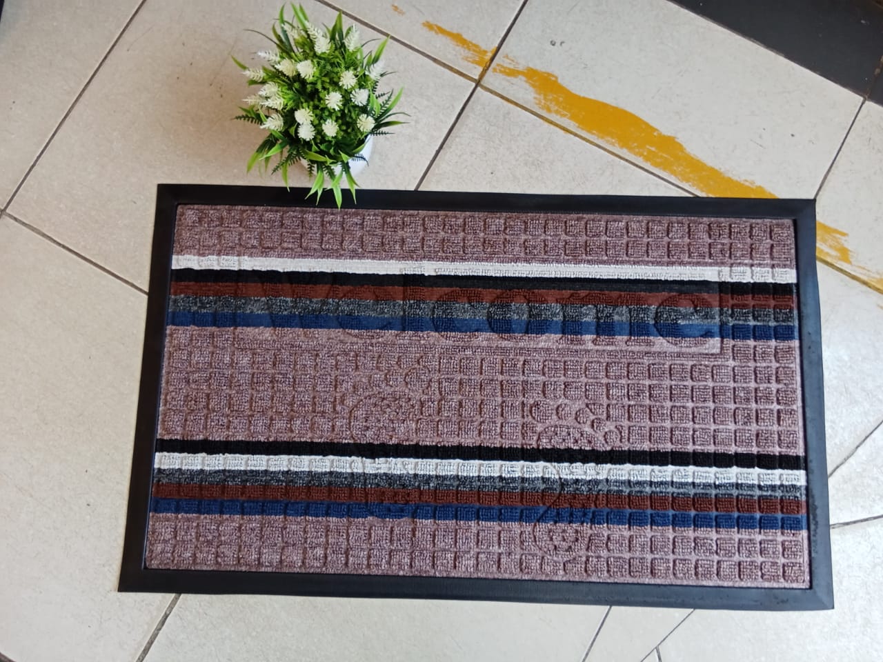 Absorbent Indoor/Outdoor Door Mats | Size 50*80 cm | Durable & Stylish Entrance Mat