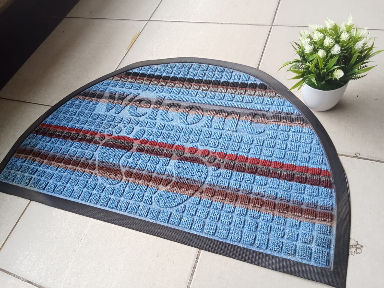 Absorbent Indoor/Outdoor Door Mats | Size 50*80 cm | Durable & Stylish Entrance Mat