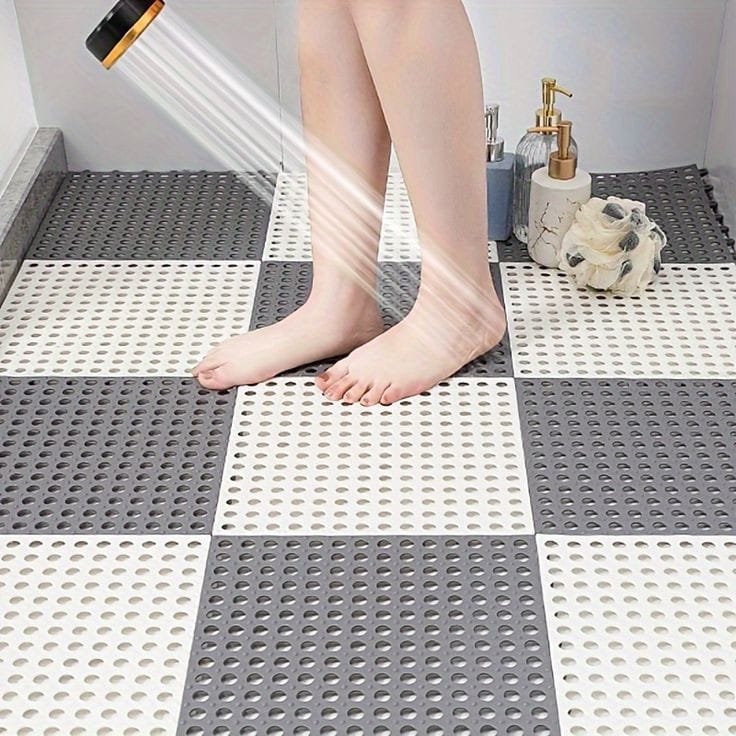 Waterproof Antislip Bathroom Mat | 30cm x 30cm | Reversible Design