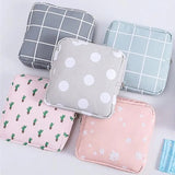 Cute Large Capacity Sanitary Napkin Storage Bag | Cartoon Rabbit & Bear Design | Girls' Period Tampon Organizer Mini Bag