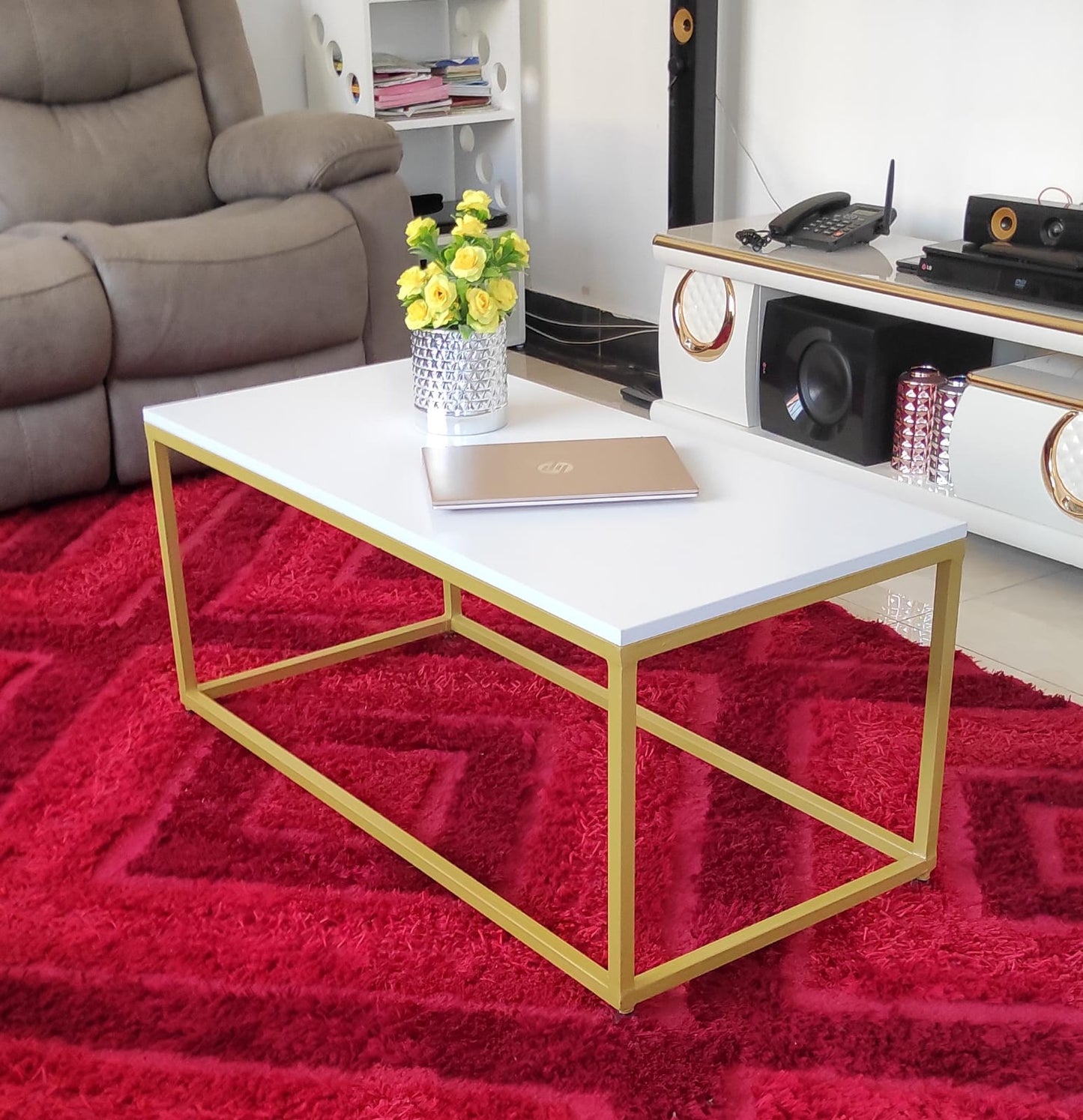 Felly Coffee Table | Durable and Elegant Design | 100x48x45cm | Perfect for placing drinks, snacks, and decorative items