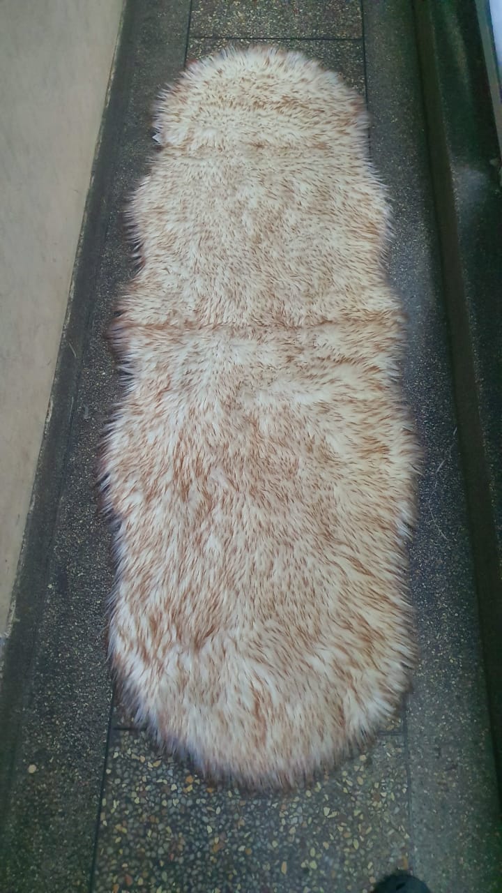 Faux Fur Carpet Irregular Shape  60x180cm