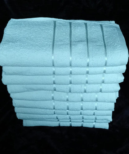 Medium Size Towel 70cm x 140cm | Soft & Absorbent Fabric | Ideal for Hand Drying, Face Washing, and Guest Towels